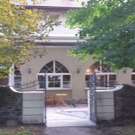 Apartament Dzierzoniow Apartment Bagian luar foto