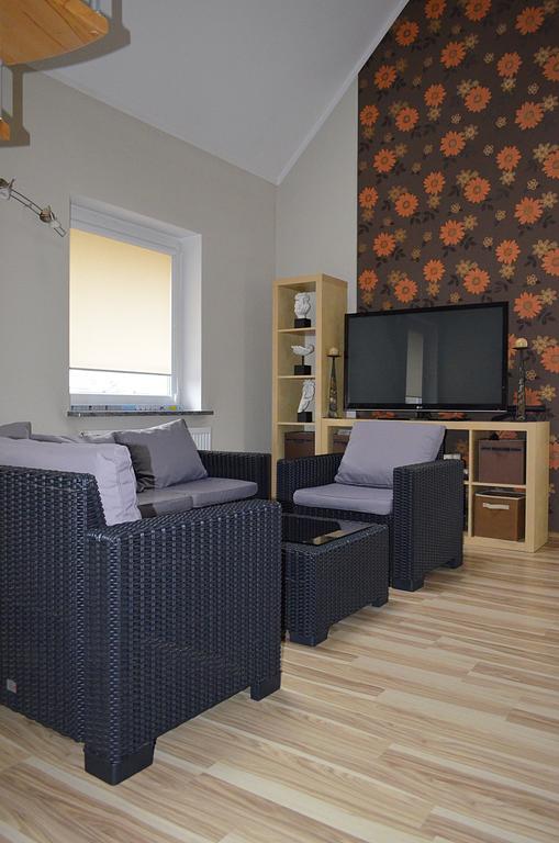 Apartament Dzierzoniow Apartment Ruang foto